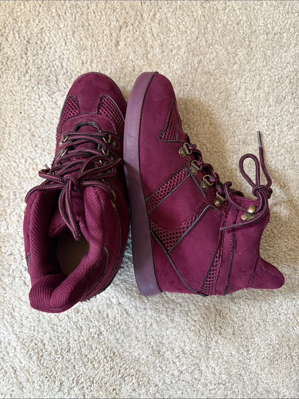Shoe Dazzle “Norma” Burgundy Wedge Lace-Up Sneakers-Size 8.5